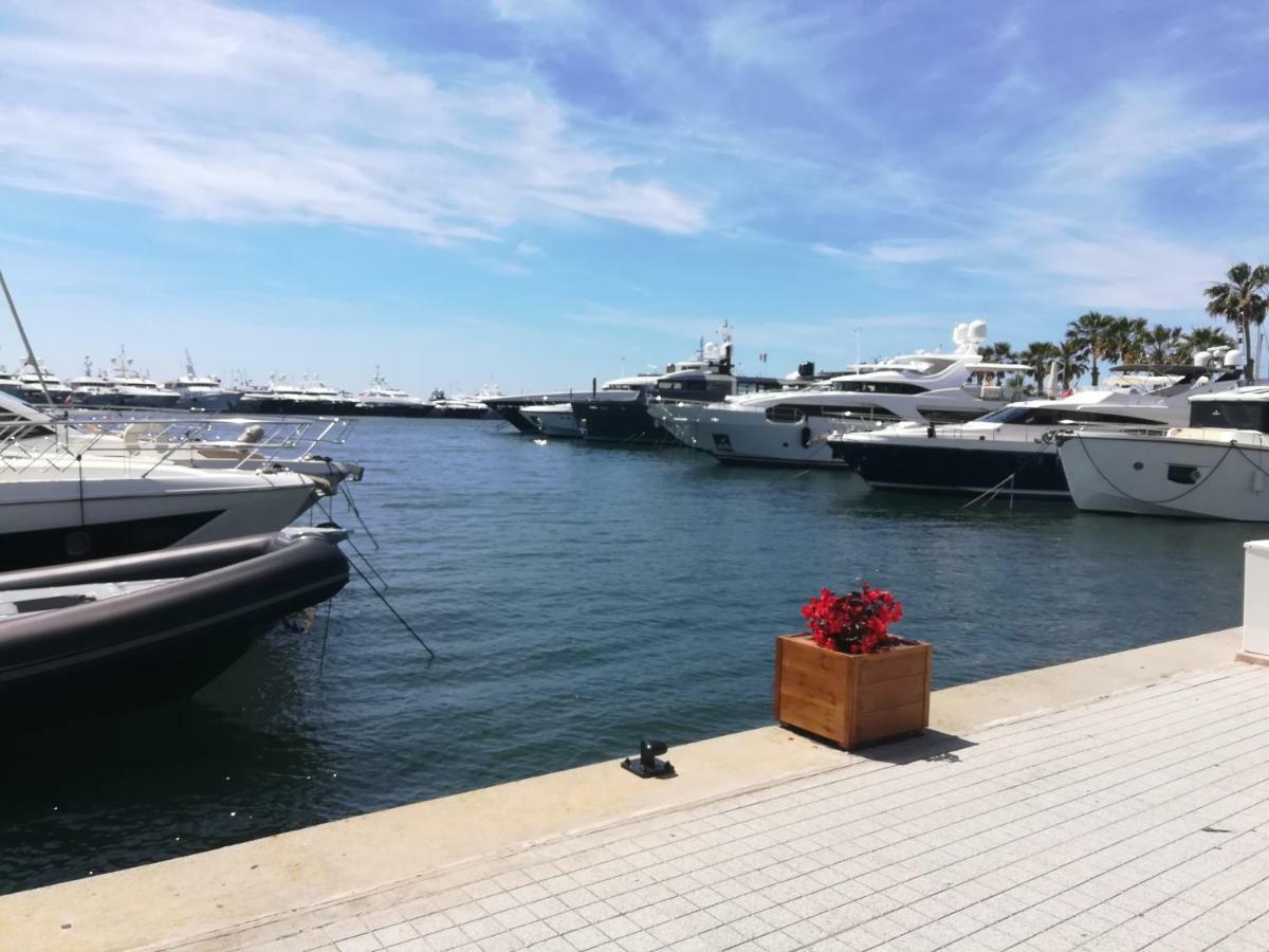 Apartamento Le Stud Golfe-Juan Exterior foto